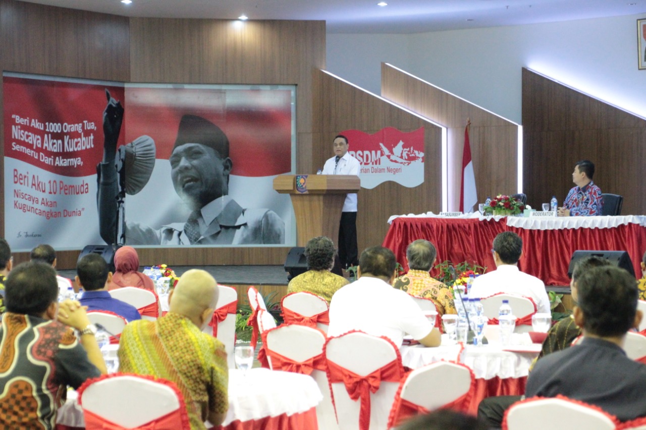 PENUTUPAN PEMBEKALAN KEPEMIMPINAN BAGI KEPALA DAERAH BUPATI DAN WAKIL BUPATI 
