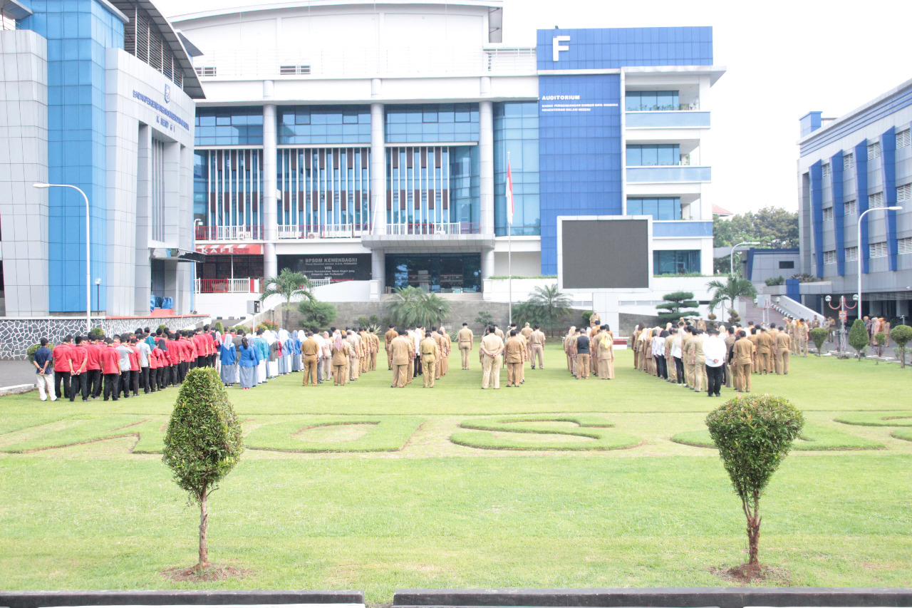 Upacara Bendera dan Purna Bhakti  Senin, 21 - 01 - 2019