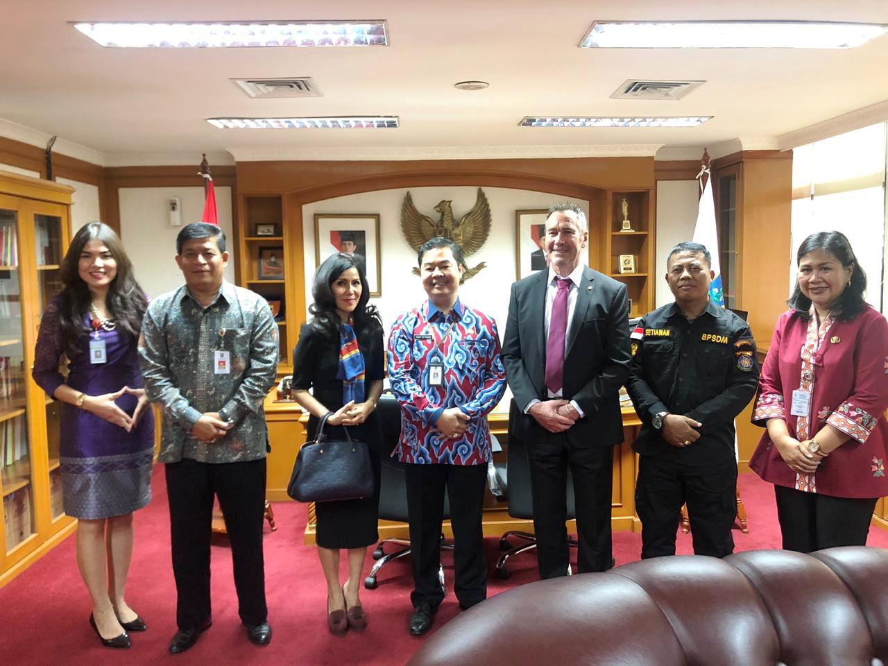 Seminar Hasil Pelaksanaan Penjajakan Kerja Sama Luar Negeri