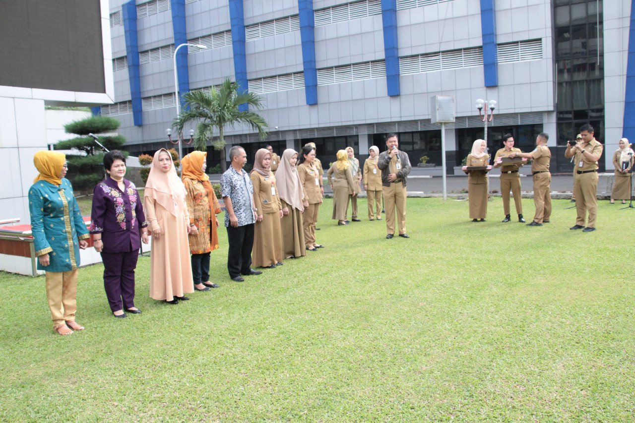 Upacara Bendera dan Purna Bhakti  Senin, 21 - 01 - 2019