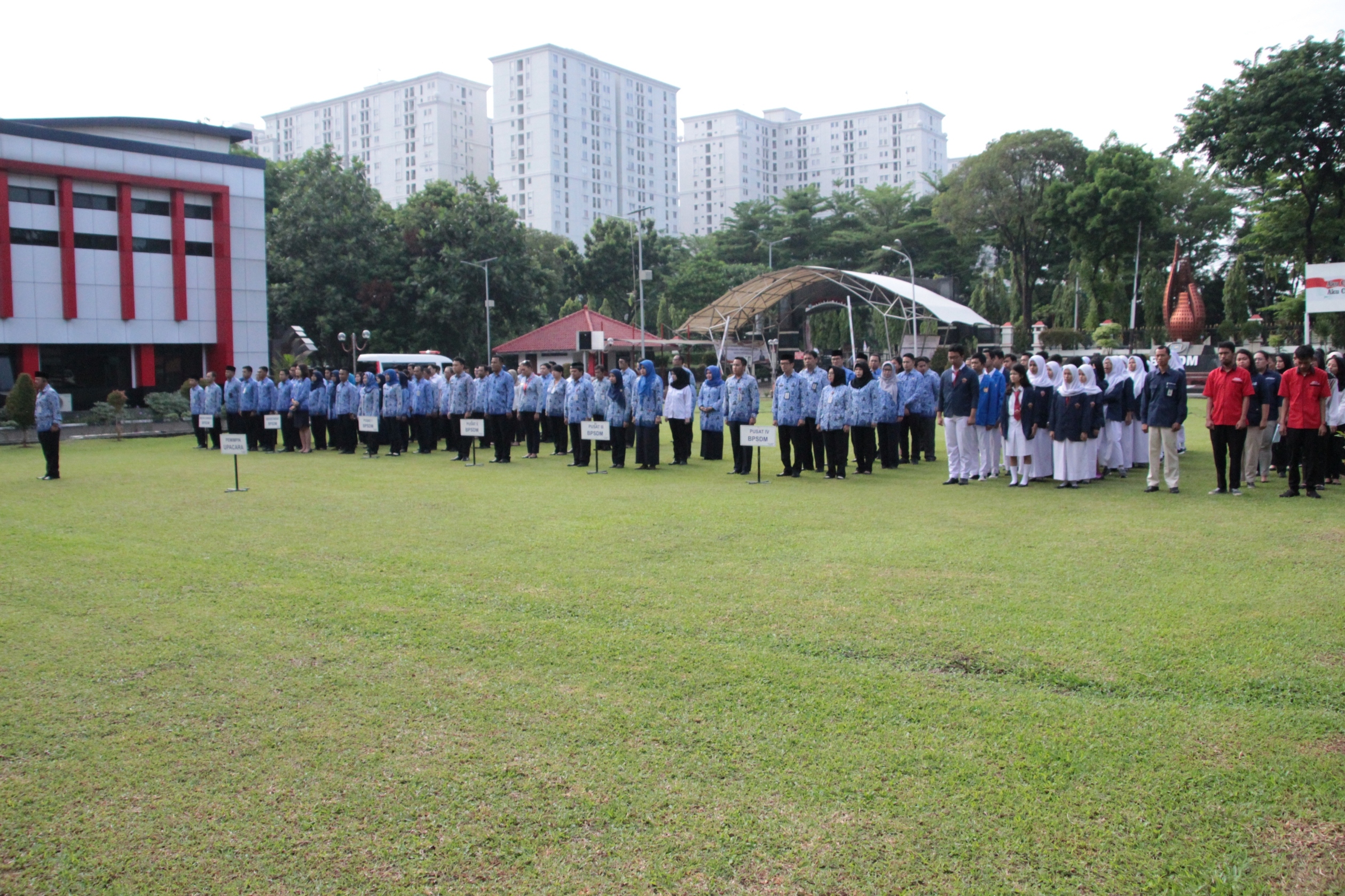 UPACARA PERINGATAN HARI PAHLAWAN KE-73 , SENIN 12-NOVEMBER-2018