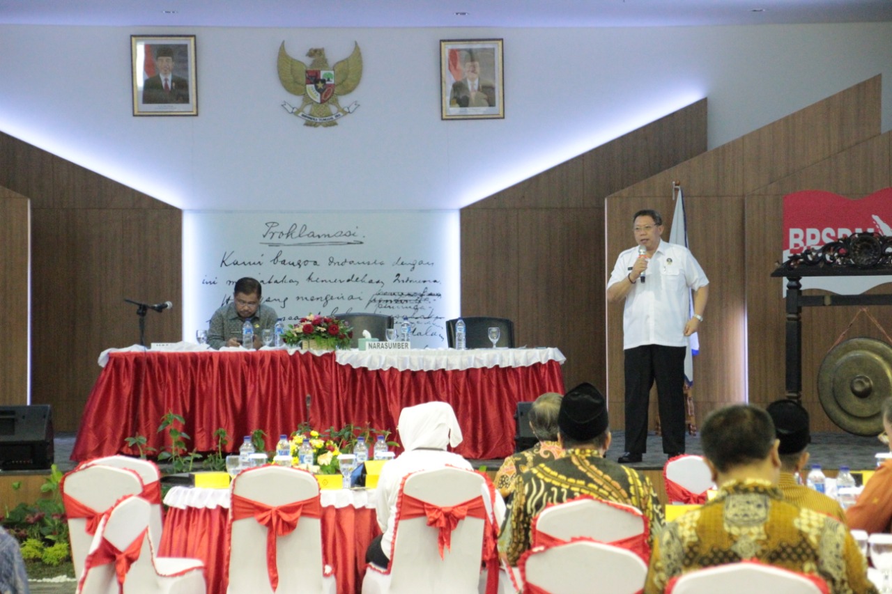 PEMBEKALAN KEPEMIMPINAN BAGI KEPALA DAERAH BUPATI DAN WAKIL BUPATI HARI KE - 3