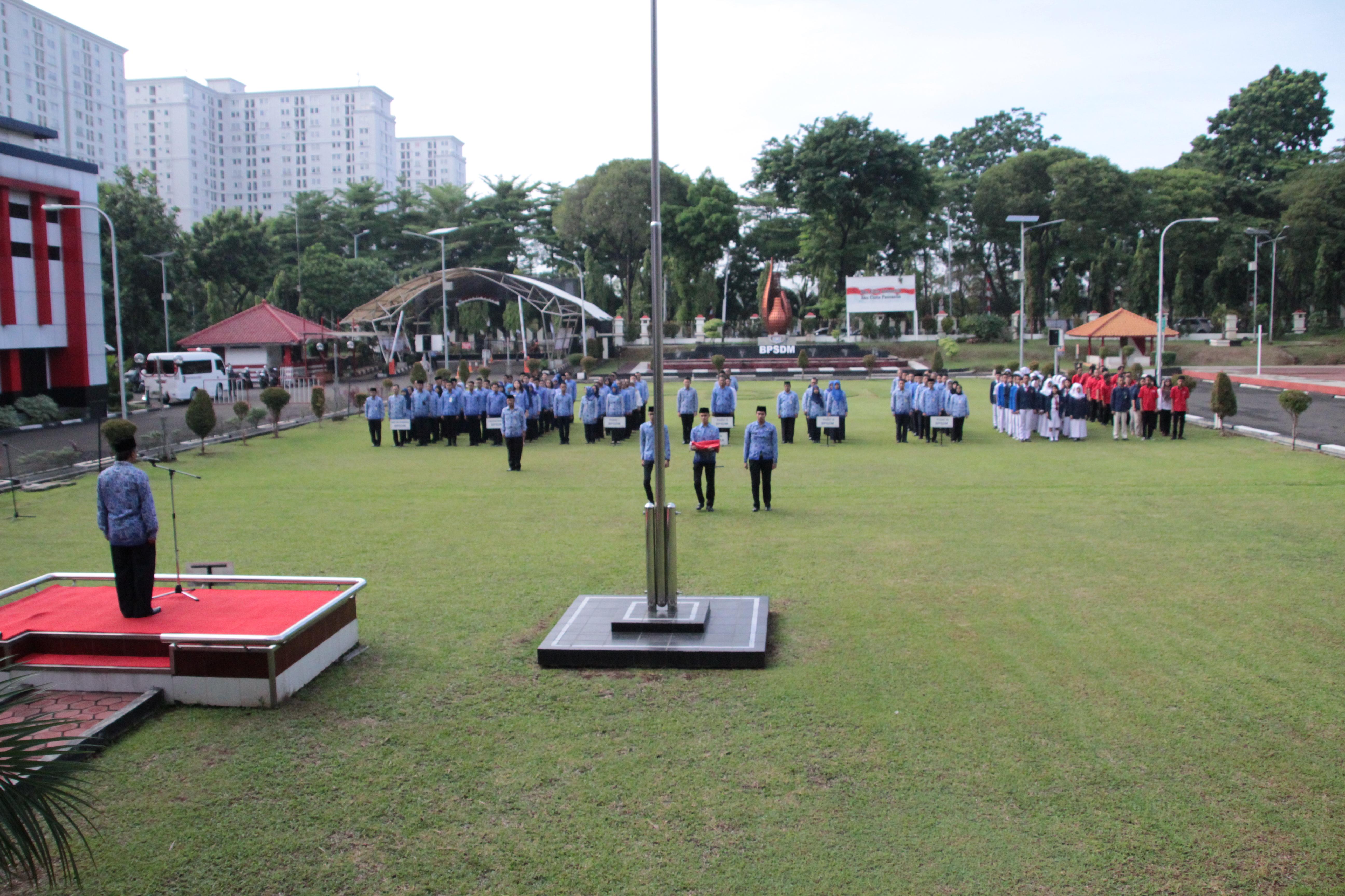 UPACARA PERINGATAN HARI PAHLAWAN KE-73 , SENIN 12-NOVEMBER-2018