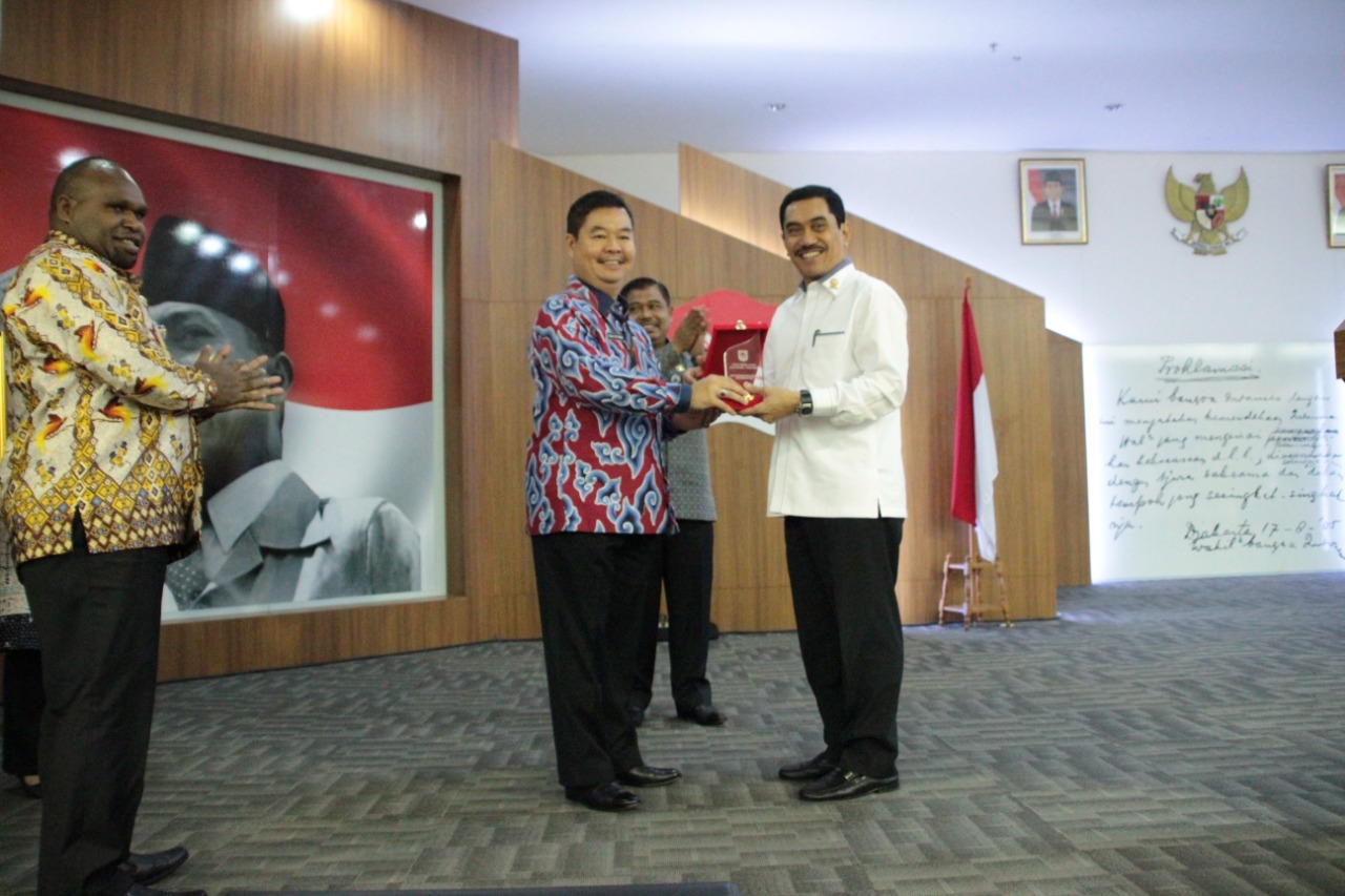 PEMBEKALAN KEPEMIMPINAN BAGI KEPALA DAERAH BUPATI DAN WAKIL BUPATI HARI KE - 3