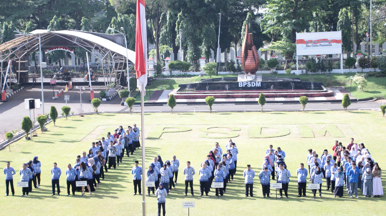 Upacara Memperingati Hari Ibu dan Bela Negara 21 - 12 - 2018