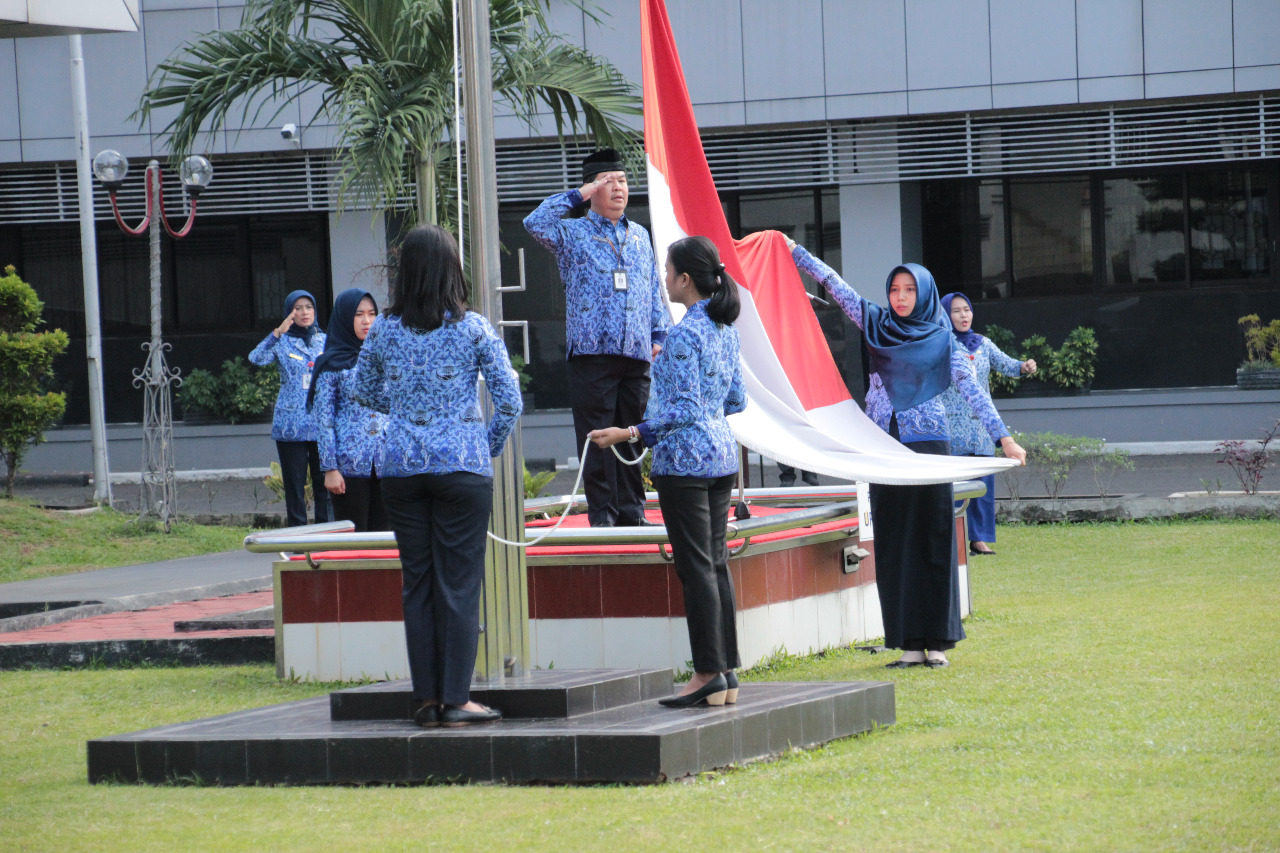 Upacara Memperingati Hari Ibu dan Bela Negara 21 - 12 - 2018