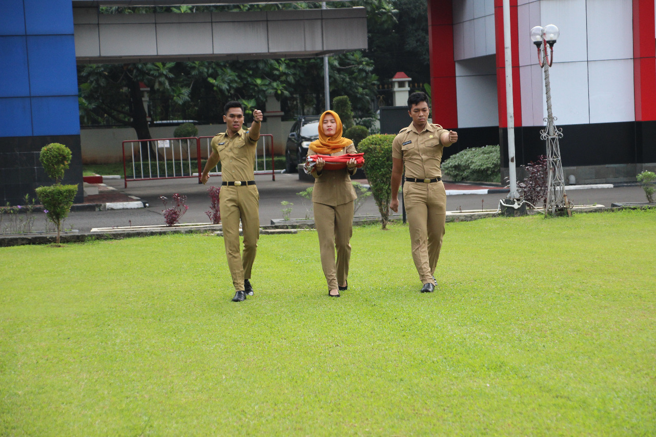 Upacara Bendera dan Purna Bhakti  Senin, 21 - 01 - 2019