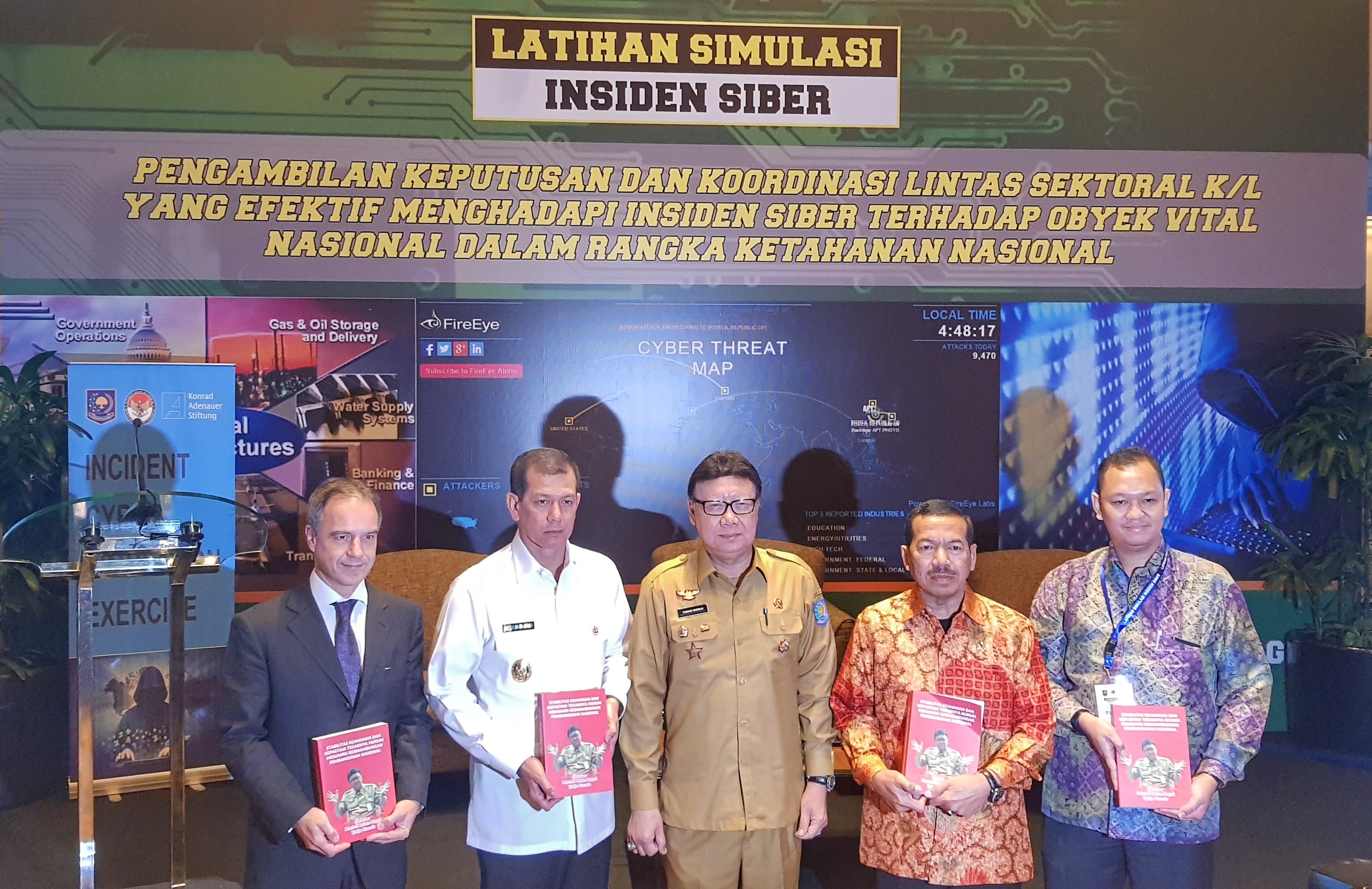 LATIHAN SIMULASI INSIDEN SIBER DENGAN TEMA: PENGAMBILAN KEPUTUSAN DAN KOORDINASI LINTAS SEKTORAL K/L YANG EFEKTIF MENGHADAPI INSIDEN SERANGAN SIBER TERHADAP OBJEK VITAL NASIONAL