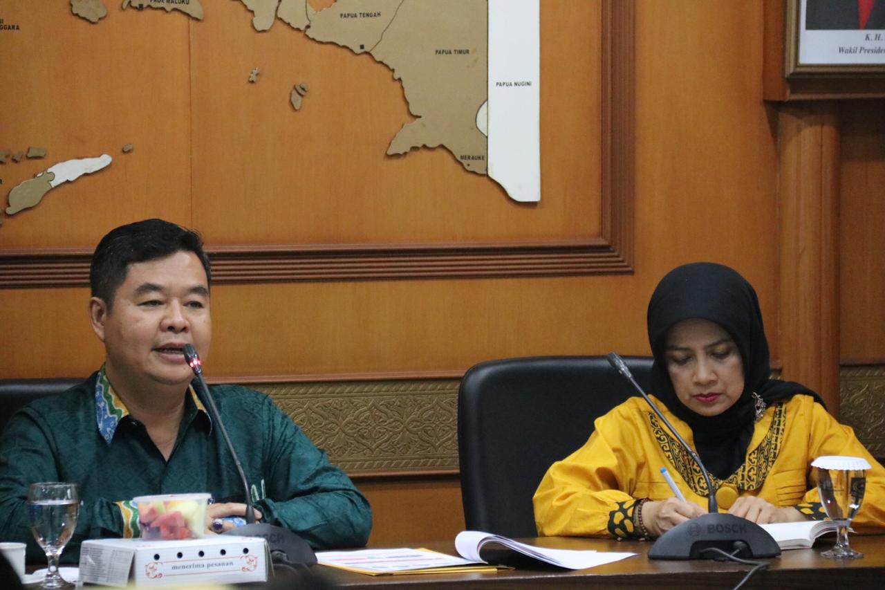 PENGEMBANGAN KOMPETENSI PEMERINTAHAN BAGI JPT DAN DIKLAT TEKNIS DI LINGKUNGAN KEMENDAGRI