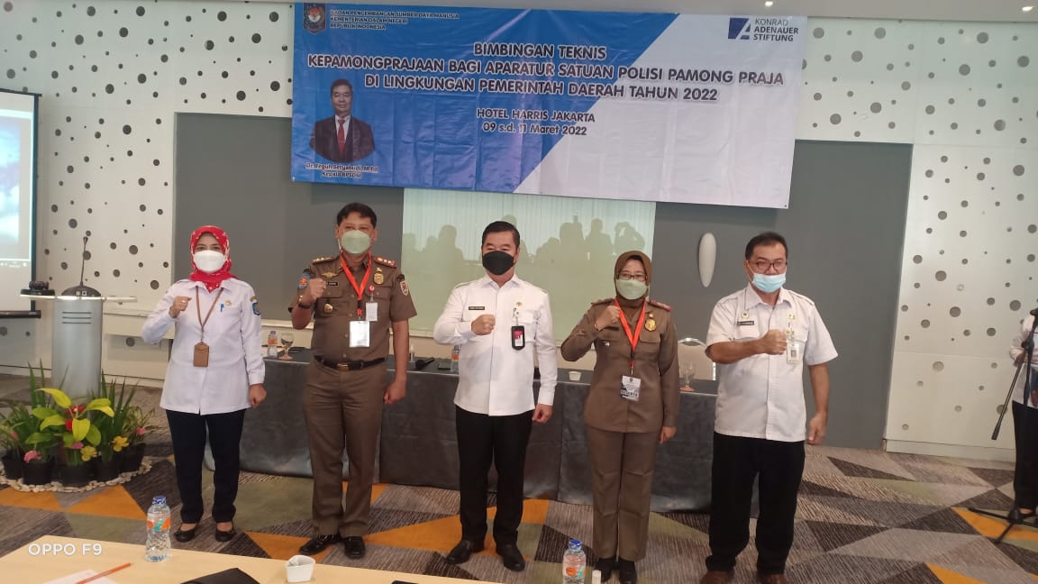 Kemendagri dan Konrad Adenauer Stiftung (KAS) Jerman Perwakilan Indonesia Gelar Bimtek Kepamongprajaan bagi Satuan Polisi Pamong Praja di lingkungan Pemerintah Daerah