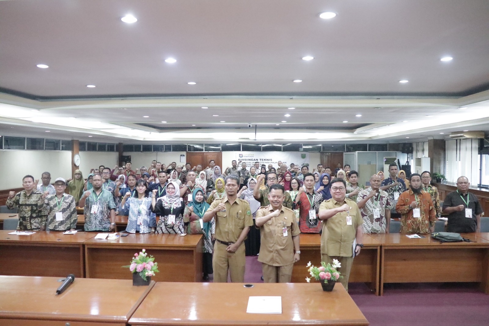 Meningkatkan Pendapatan Daerah: Bimtek Pajak dan Retribusi di Berau