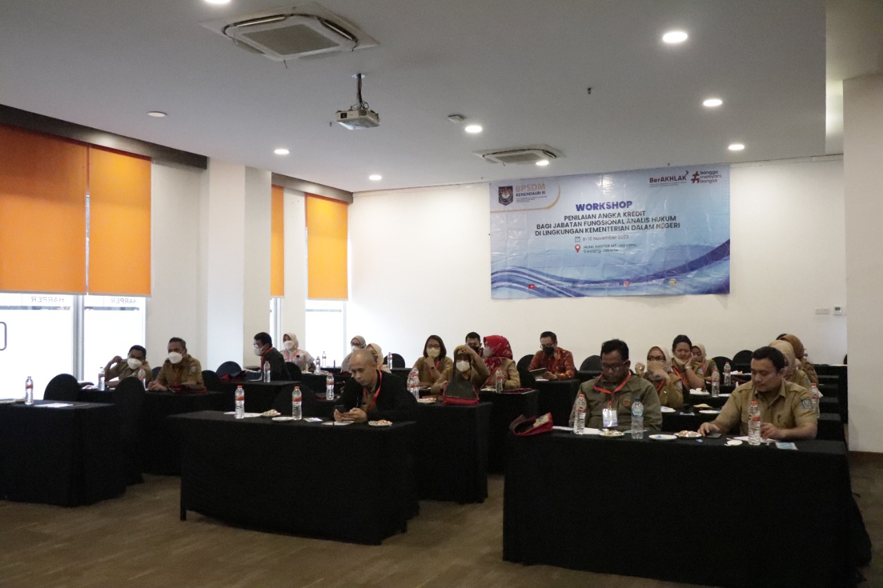 Kemendagri: Berkolaborasi Tingkatkan Kapasitas Jabatan Fungsional Analis Hukum