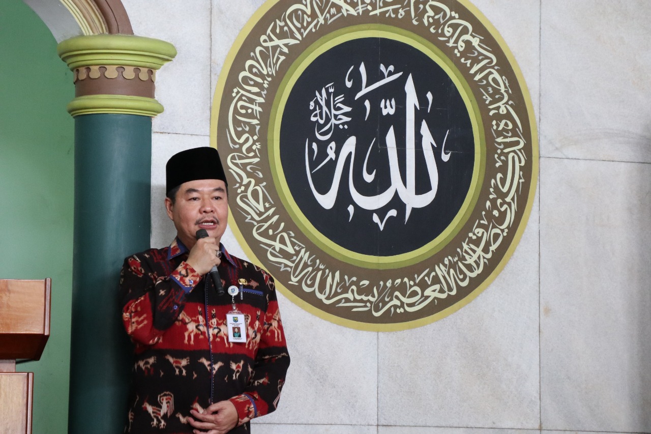 VIDEO NEWS : ACARA WALIMATULSAFFAR HAJ PELEPASAN JAMAAH HAJI WARGA BPSDM KEMENDAGRI DI MASJID ULUL ALBAB BPSDM KEMENDAGRI