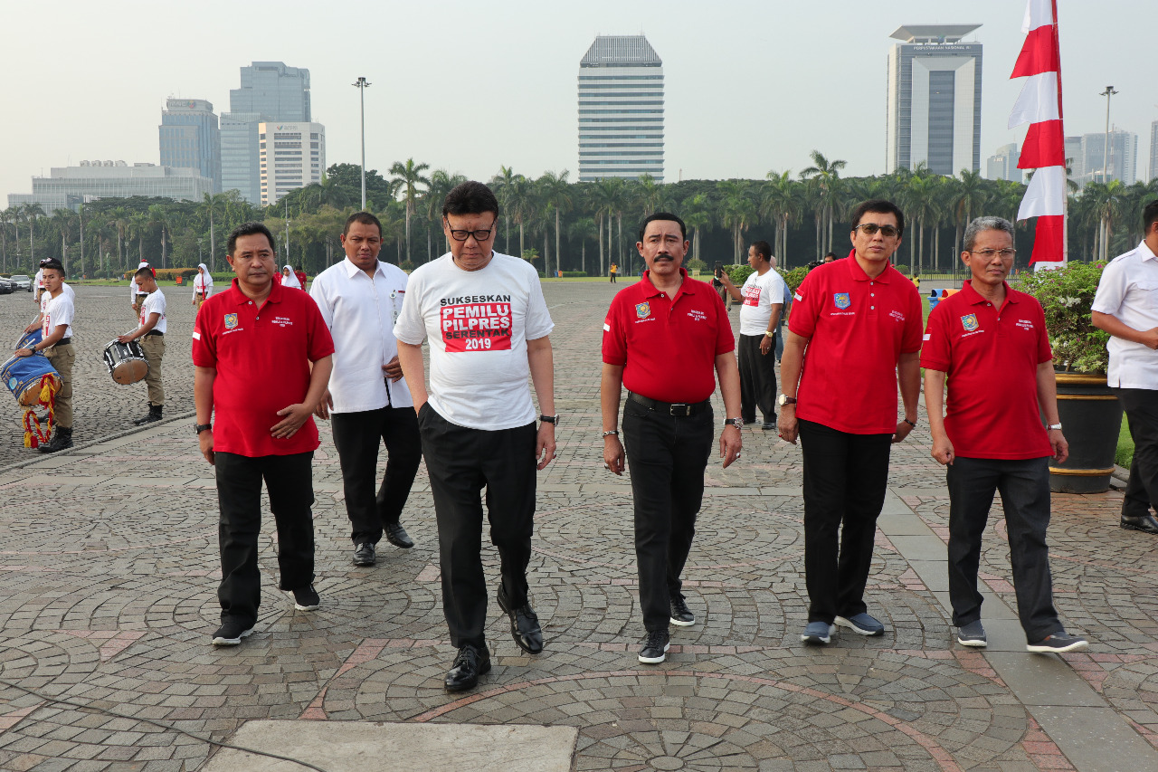APEL BERSAMA DAN PEMBACAAN IKRAR APARATUR SIPIL NEGARA (ASN) UNTUK IKUT SERTA MENYUKSESKAN PEMILU SERENTAK TAHUN 2019