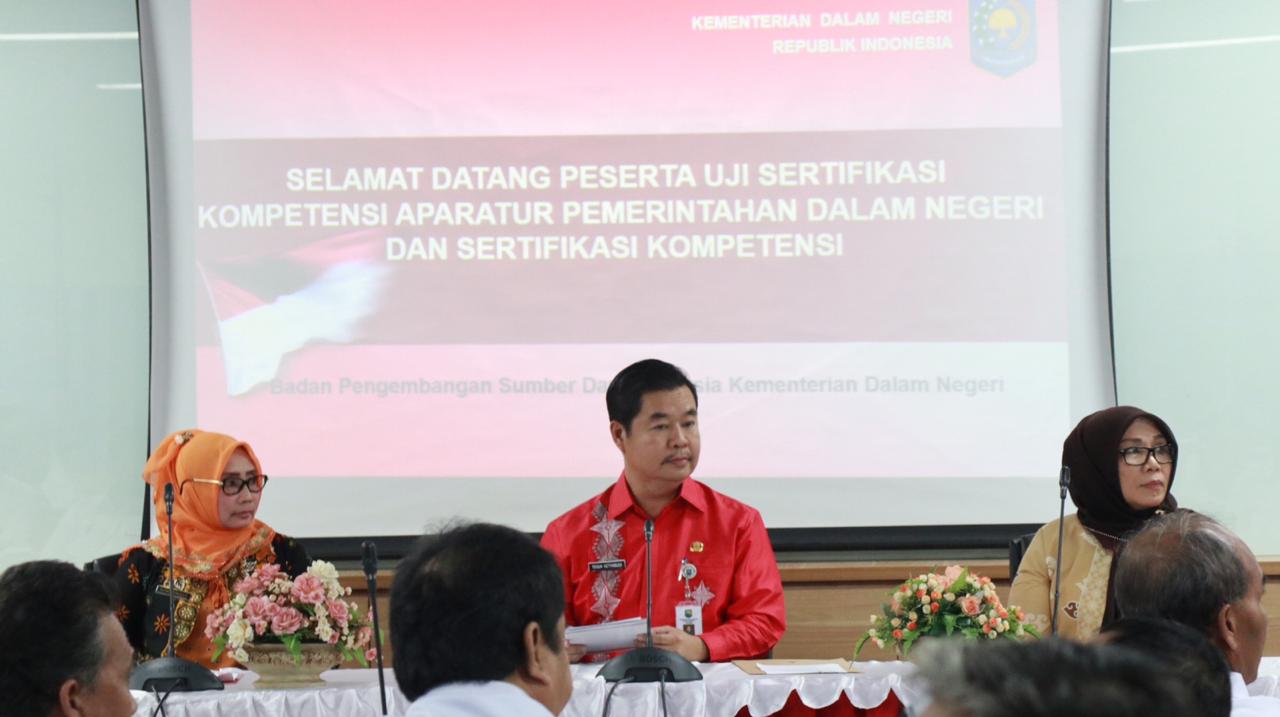 Teguh Setyabudi: Camat Harus Dapat Mendukung Revolusi Industri 4.0, Maka Tingkatkan Kompetensi yang Anda Miliki
