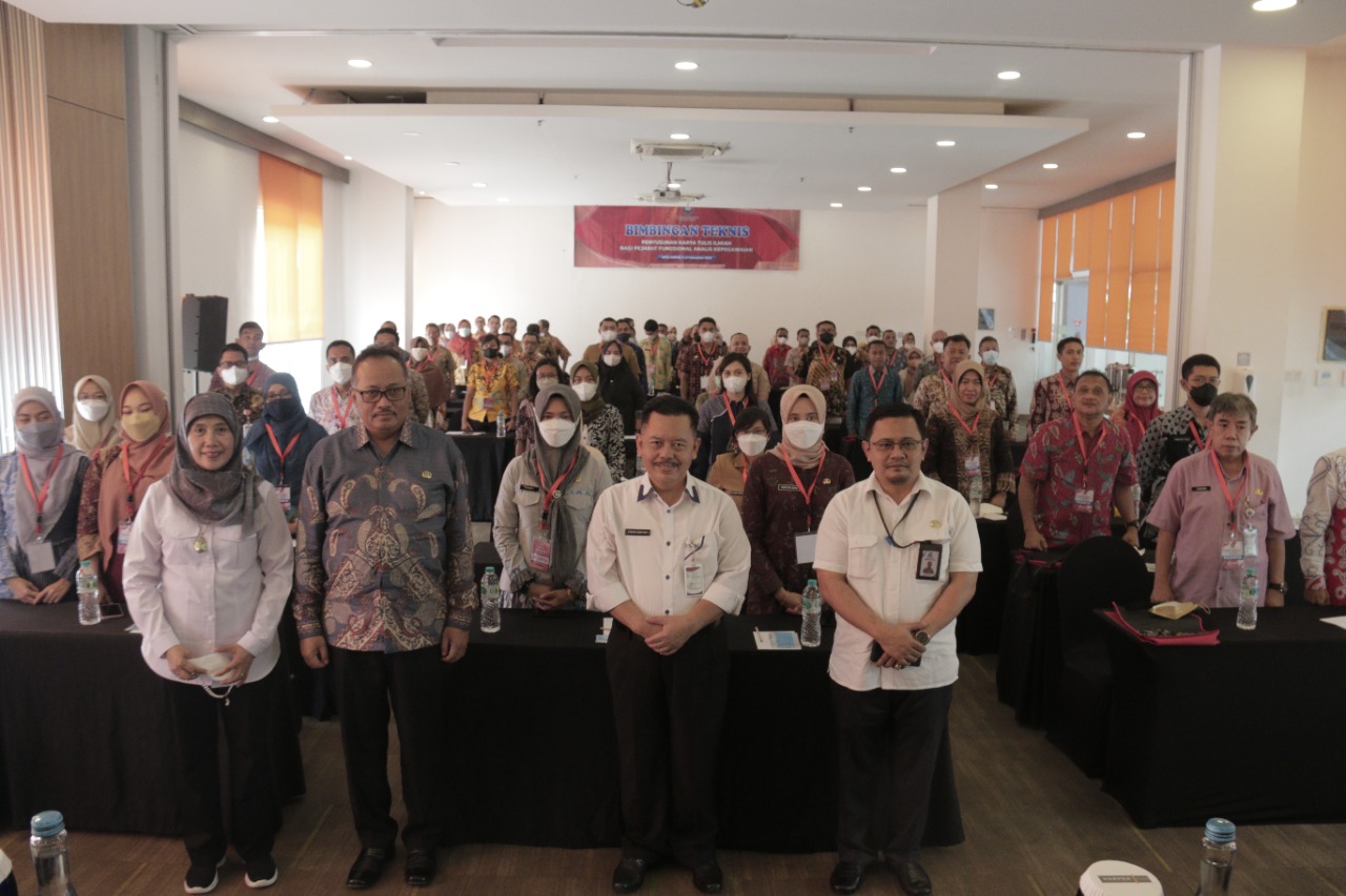 Kemendagri Tingkatkan Kapasitas Analis Kepegawaian dan Arsiparis melalui Kemampuan Penyusunan Karya Tulis Ilmiah