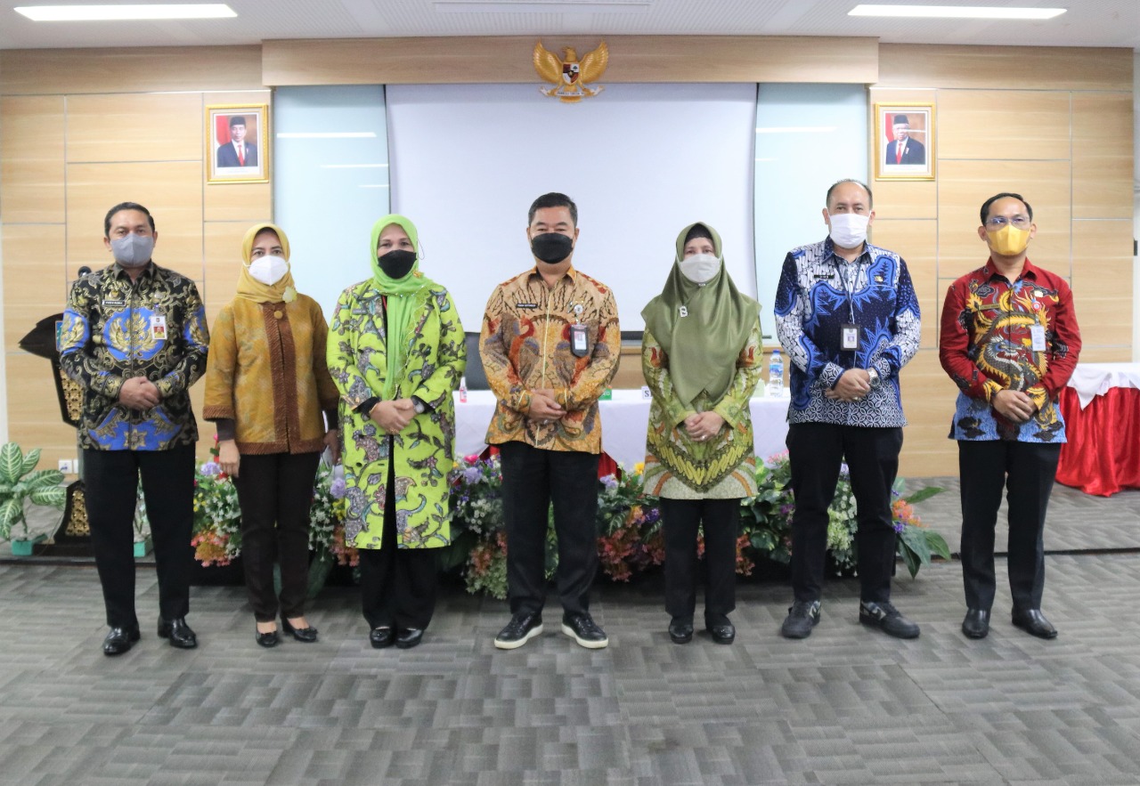 5 PEJABAT ESELON II DI LINGKUNGAN BPSDM KEMENDAGRI MELAKUKAN SERTIJAB