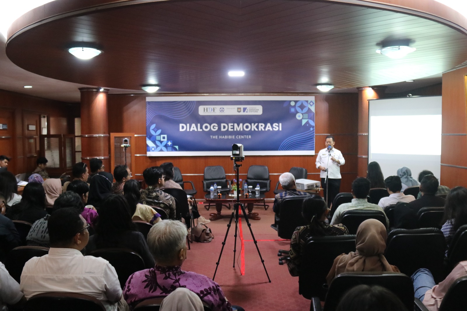 Penguatan Akuntabilitas untuk Mengurangi Potensi Korupsi, Pidato Kunci Kepala BPSDM Kemendagri di Dialog Demokrasi The Habibie Center
