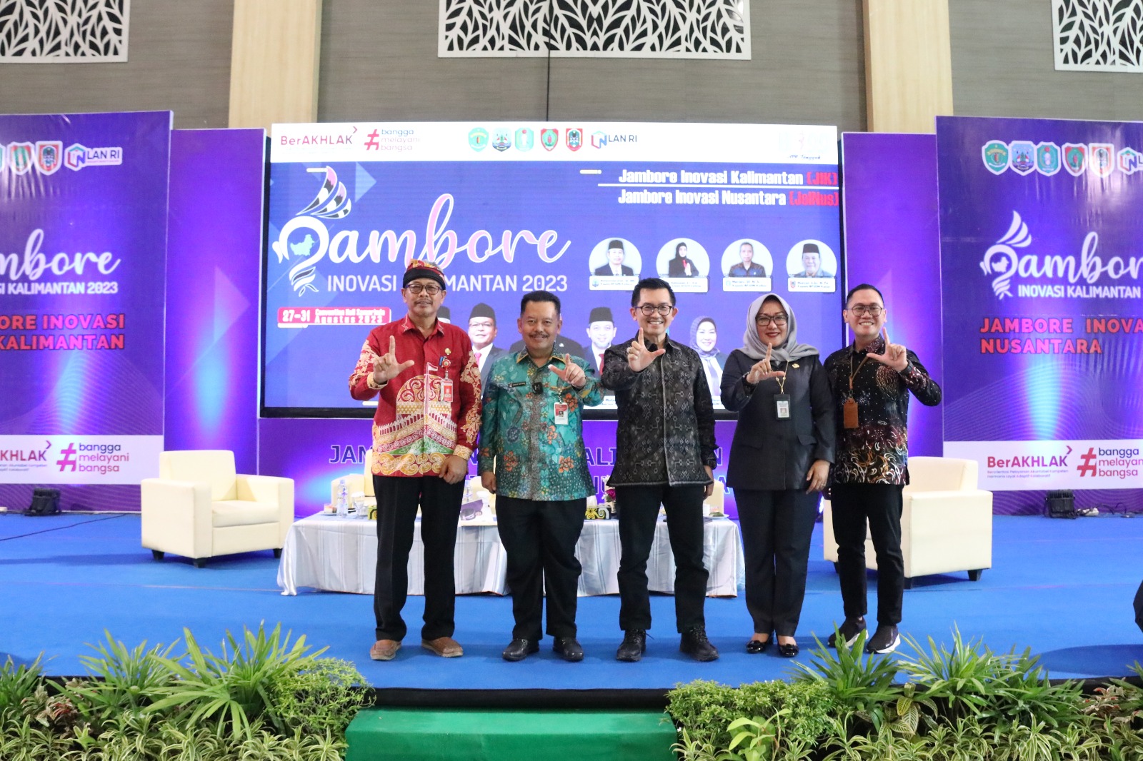 BPSDM Kemendagri Hadir dalam Talkshow Inovasi Pelayanan Publik & Rapat Forum Komunikasi BPSDM & BKPSDM Se-Kalimantan