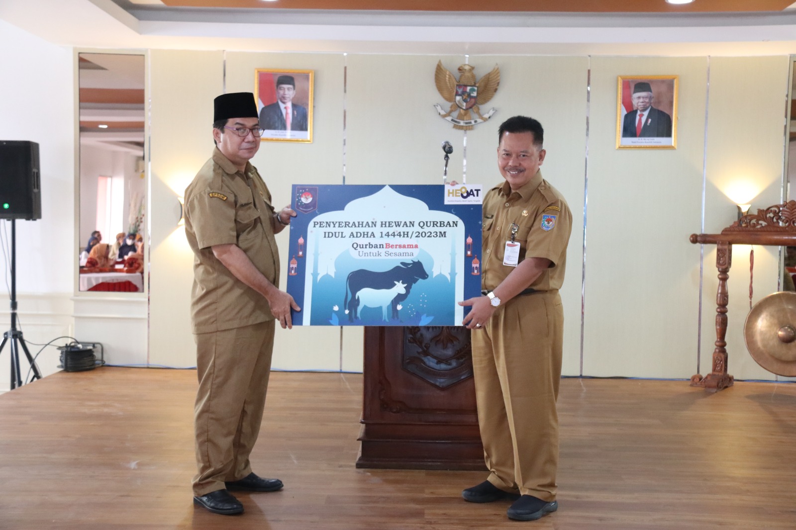 Tingkatkan Kepedulian Sesama Asn, Kepala Bpsdm Kemendagri Serahkan Kurban Asn Bpsdm Kemendagri
