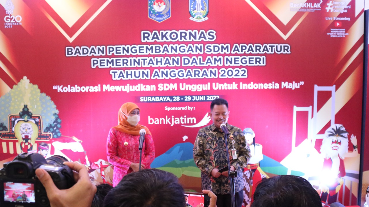 Buka Rakornas BPSDM 2022, Gubernur Jawa Timur Dukung Percepatan Pelayanan SDM