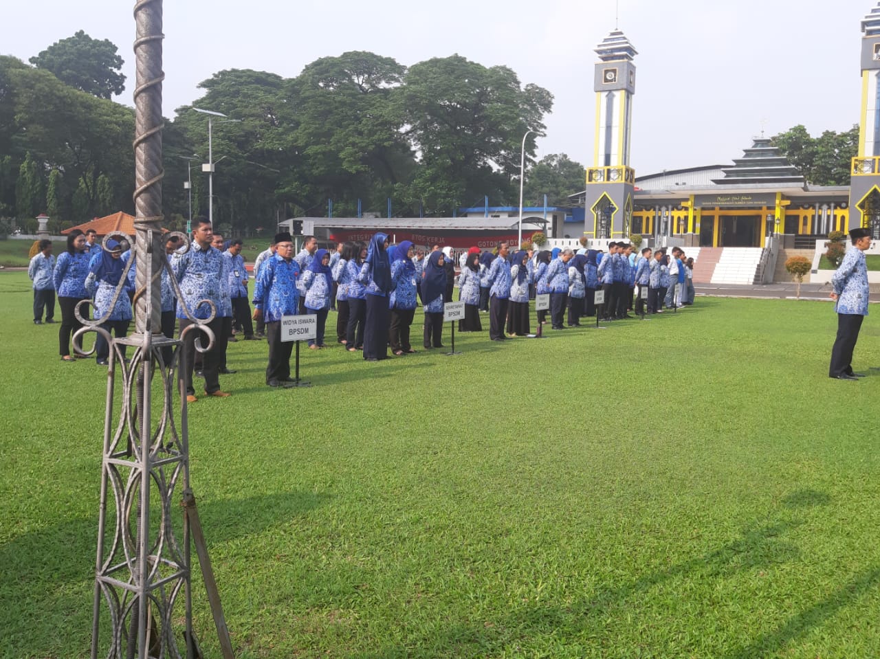 UPACARA HARI ULANG TAHUN KORPS PEGAWAI REPUBLIK INDONESIA KE - 47 DI LINGKUNGAN BPSDM KEMENDAGRI