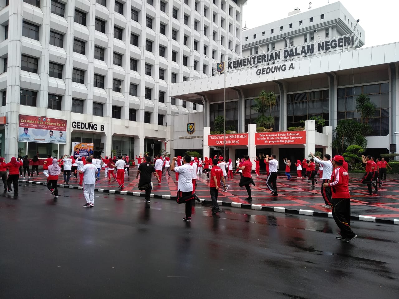 SENAM DALAM RANGKA HUT KORPRI KE-47