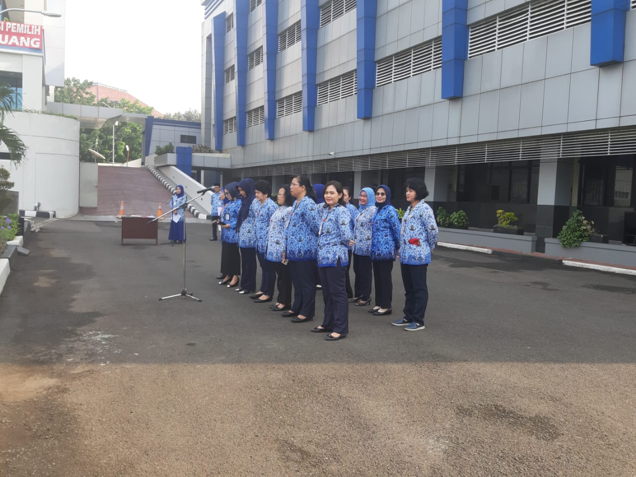 UPACARA HARI ULANG TAHUN KORPS PEGAWAI REPUBLIK INDONESIA KE - 47 DI LINGKUNGAN BPSDM KEMENDAGRI